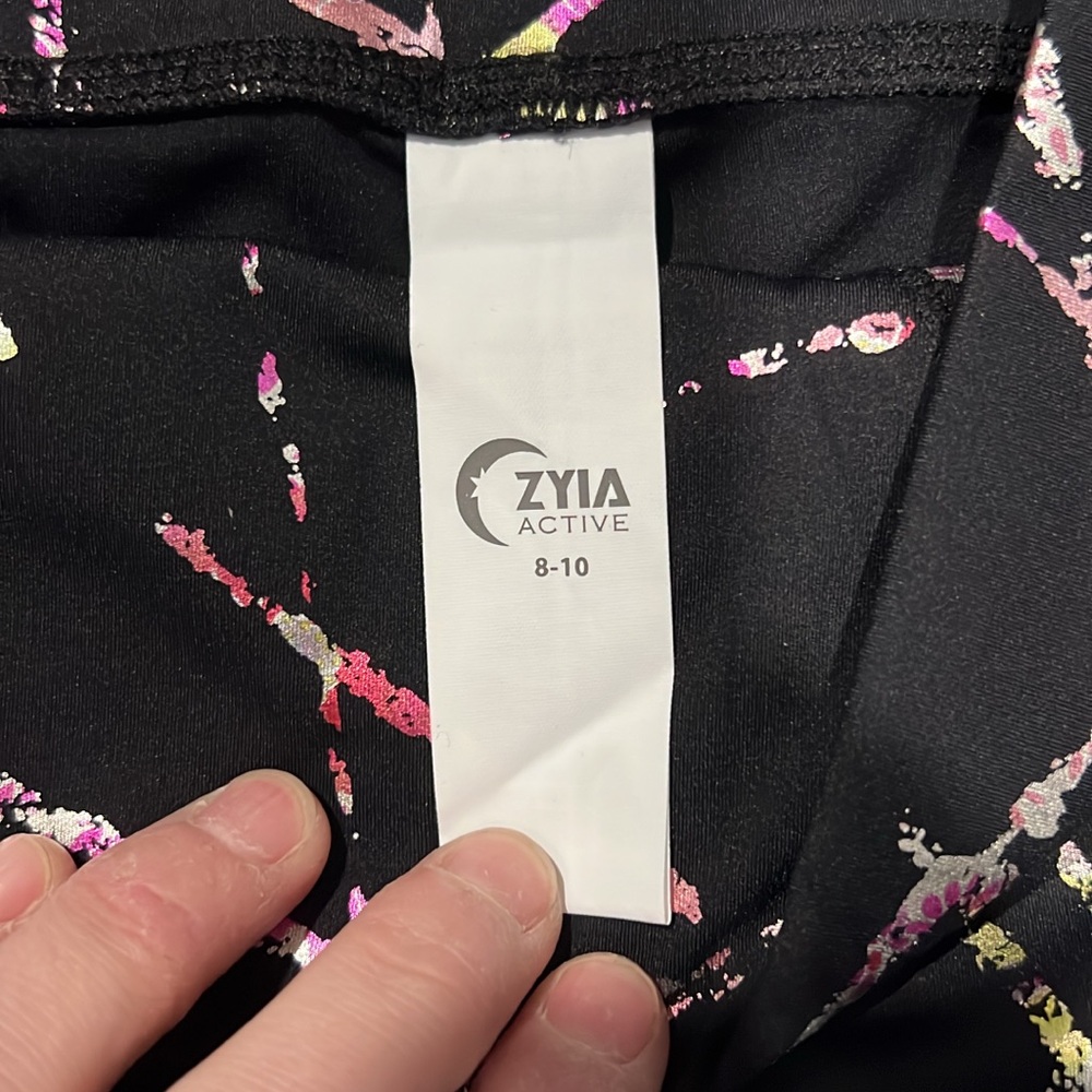 ZYIA Abstract 7/8 leggings! - Picture 2 of 2
